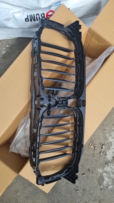 Жалюзі BMW X3 G01 Нові з моторчиком дефлектор дифузор корпус заслонки