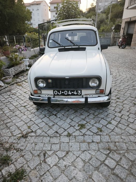 Renault 4L  clássico