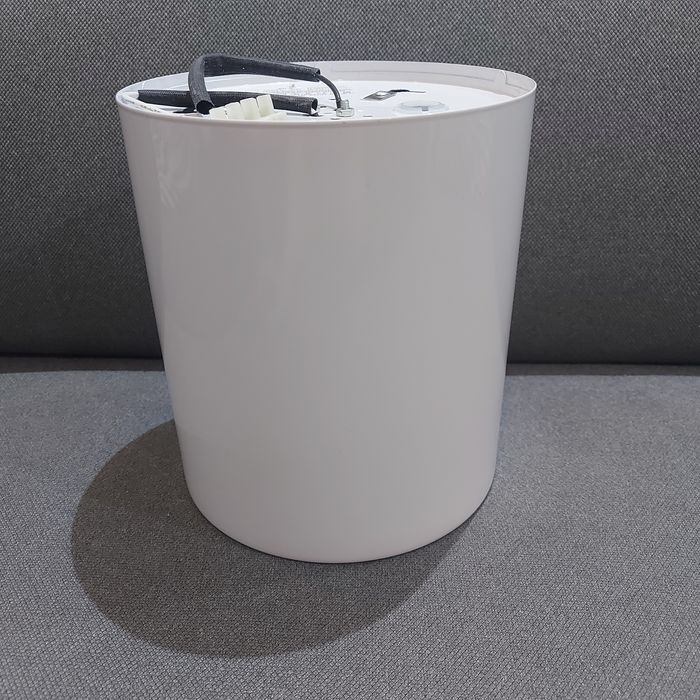 Sprzedam oprawę natynkowa Nowodvorski White M