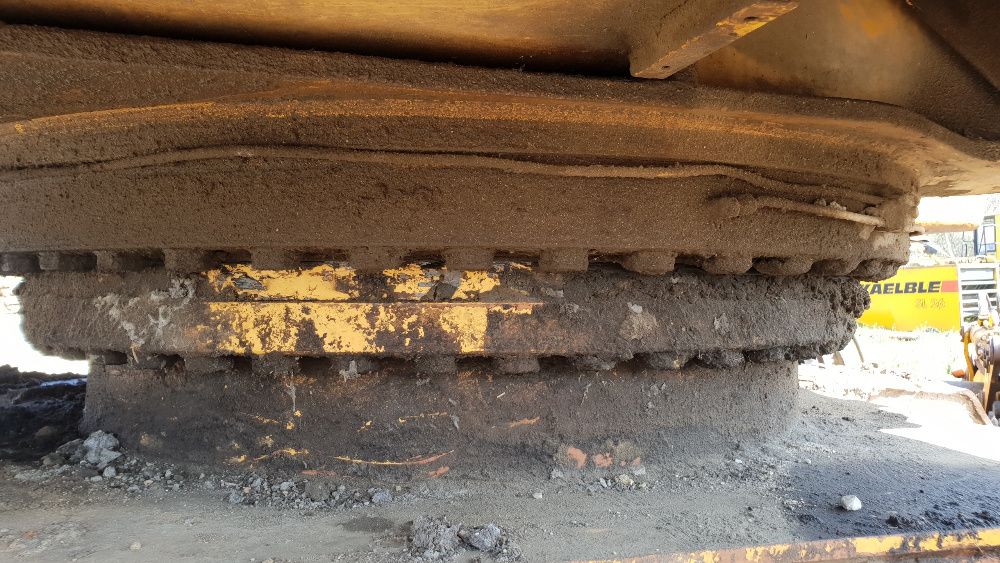 koparka liebherr R 922 hd chłodnica płynu chłodniczego wody oleju