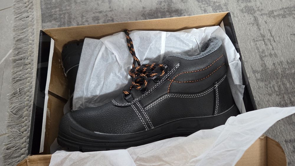 Nowe buty robocze męskie