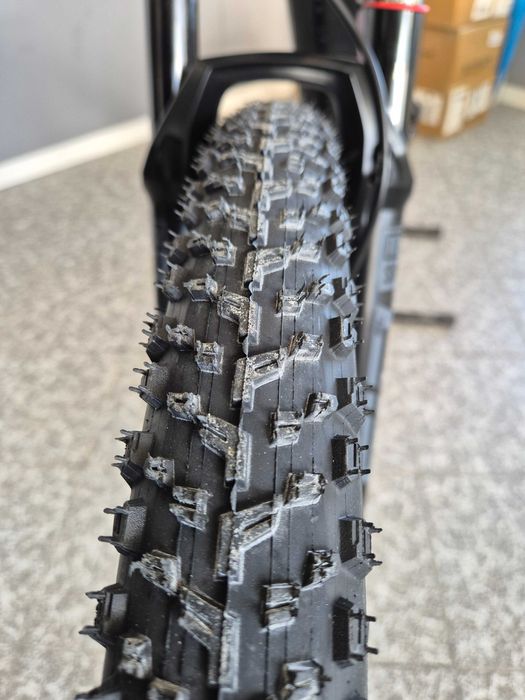 Coluer Stake CR | SiD de topo e Material Novo (0km)