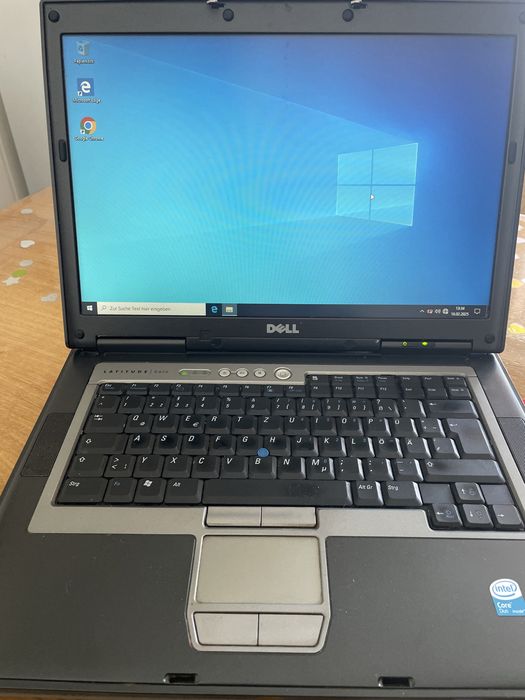Ноутбук  «DELL“