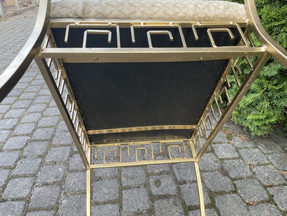 Stylowe siedzisko ecii złote