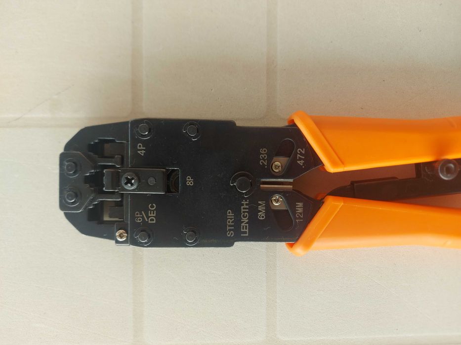 Alicate para cravar RJ-45 novo