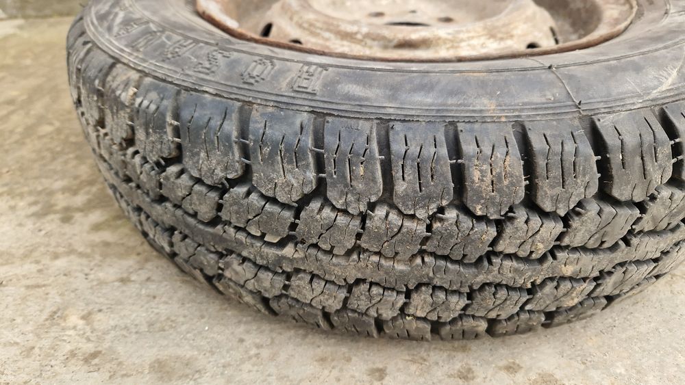 продам колесо R13