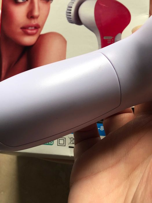 Escova de limpeza elétrica 5 em 1