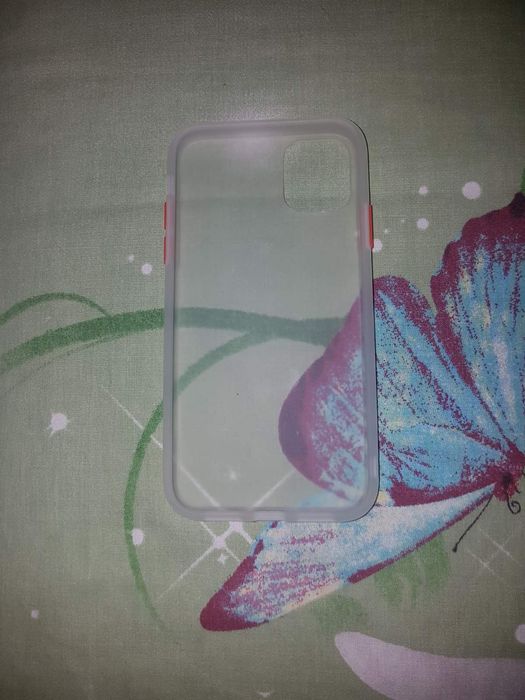 Чохол до iPhone 11.