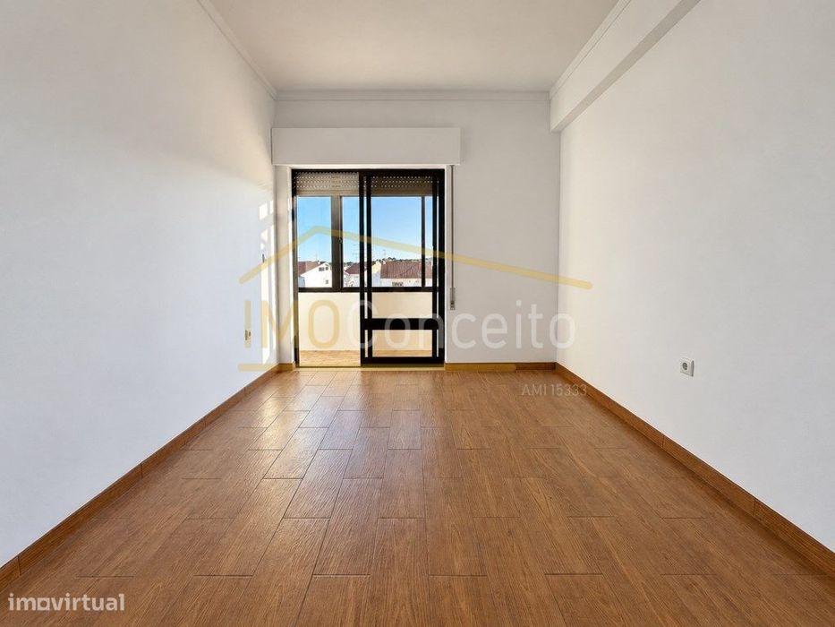 Apartamento T3 remodelado em Torres Novas