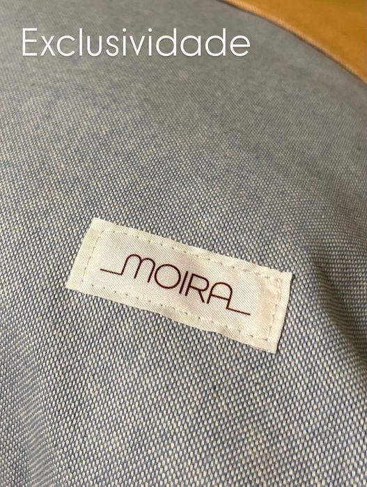 Almofada decorativa Moira, inspirada no por do sol, laranja e azul