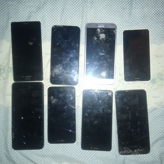 Продаж телефонів можливий обмін