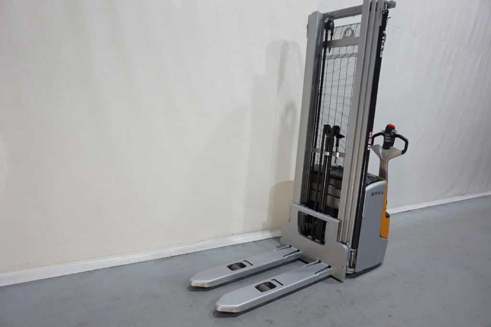 Штабелер електричний повідковий самохідний STILL EXV14С, підйом-5.4м