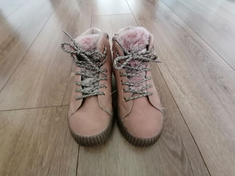 Buty przejsciowe, Reserved, rozmiar 32