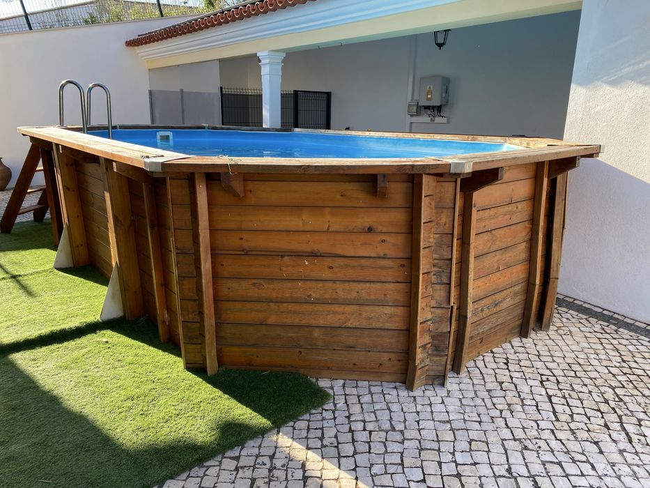 Piscina Madeira Usada 5,63 x 3,52m