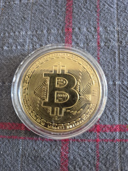 Sprzedam monetę kolekcjonerska 1 Bitcoin w plastikowym etui