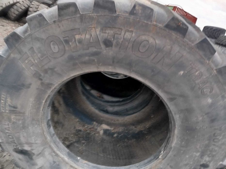 Opony rolnicze 750/45R26.5 Vredestein przyczepa tandem beczka