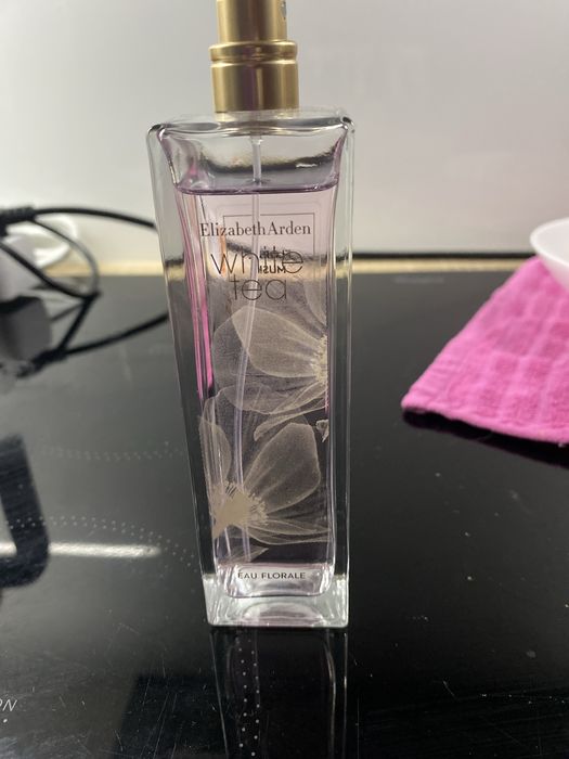 Wlizabeth Arden White tea eau floral