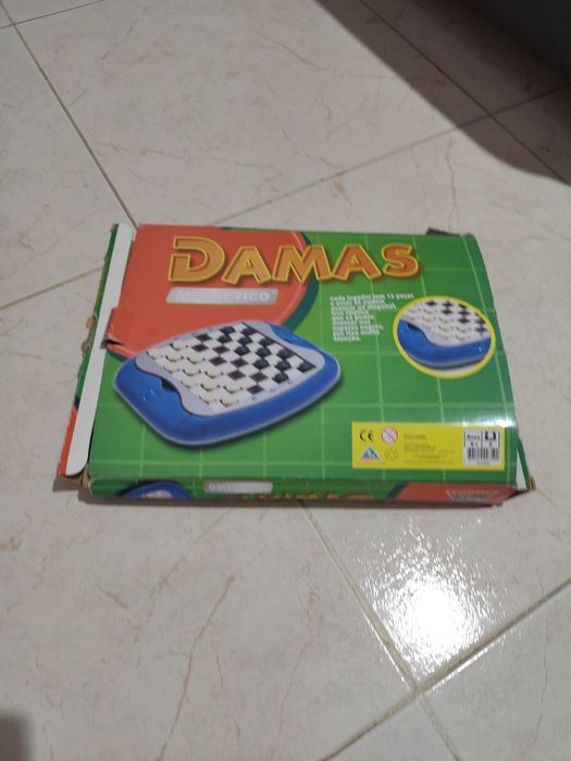 Magnetic Checkers Game435731630800906241