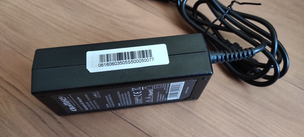 Zasilacz sieciowy Qoltec 12V 4A