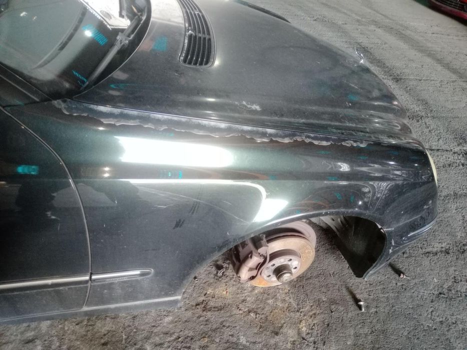 Guarda-Lamas Frente Direito Mercedes-Benz Clase E Bm 211 Berlina