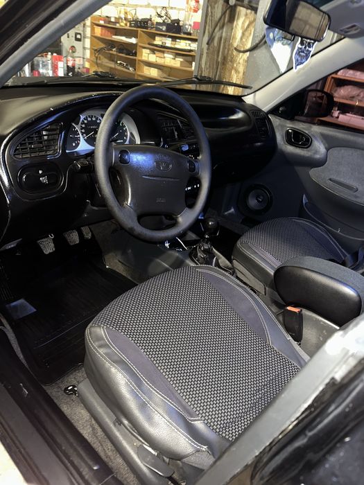 Daewoo Lanos 1.6 • Газ/Бензин • Чорний