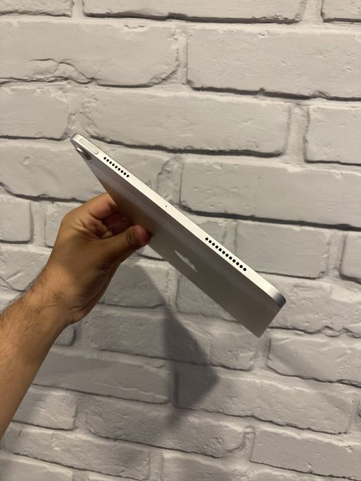 iPad Air M1 64gb