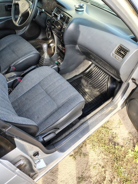 Toyota Corolla e100