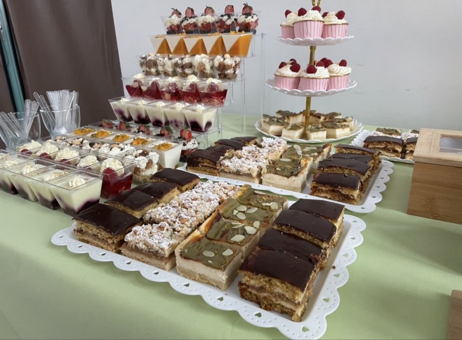Catering zakąski i deserki