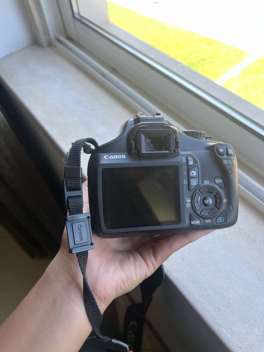 Canon EOS 1100D com Objetiva 50mm