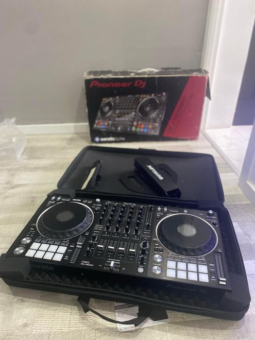DDJ-1000SRT Serato
