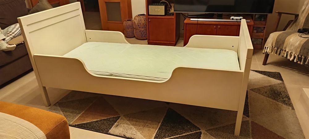 Cama criança IKEA 1,60mx0,70m