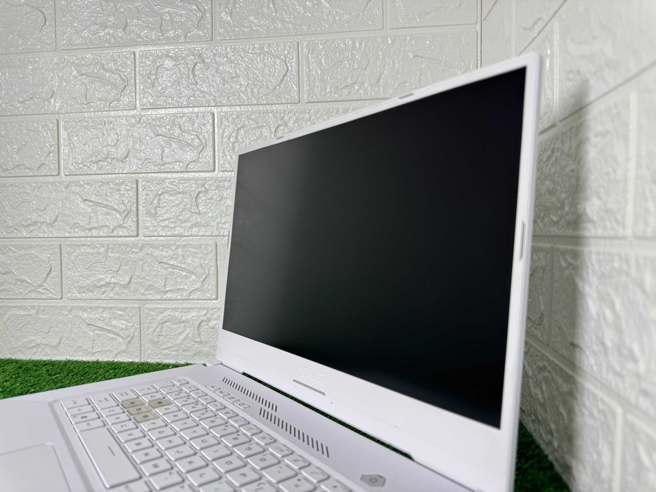 Asus TUF Dash｜RTX 3070｜i7-11370H｜15.6" 240Гц｜OЗУ 16 gb｜SSD 1 tb