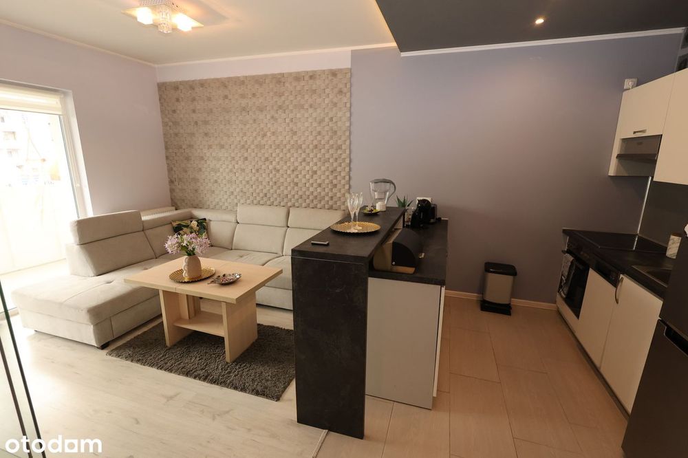 APARTAMENT Aleja Solidarności z komórką!!!