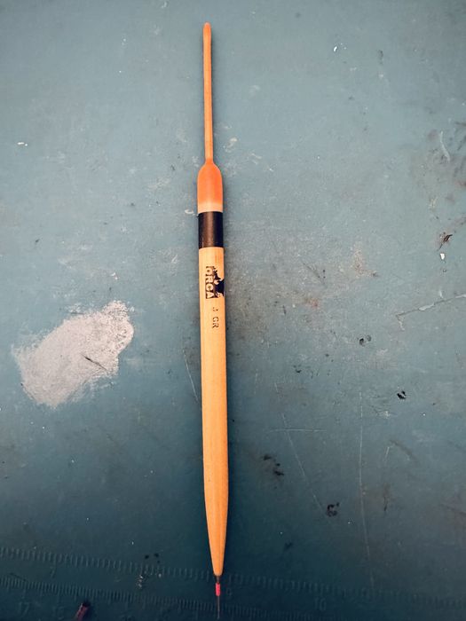Vendo conjunto de boias para pesca