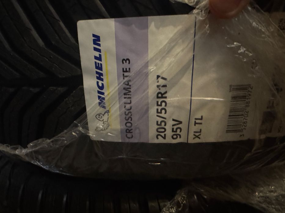 Opony całoroczne 205/55R17 95V XL  Michelin CROSSCLIMATE 3 Nowe