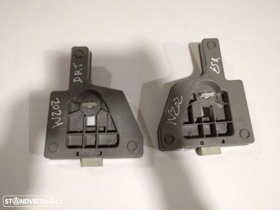 Placa lampadas / suporte lampadas direito / esquerdo mercedes w202 c200 c220