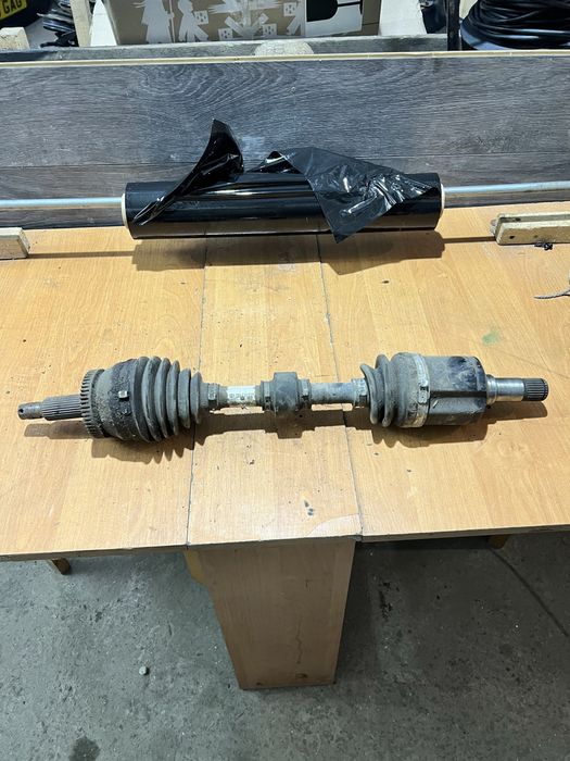 привод полуось ниссан кашкай 2,0 передний привод автомат 39101JD22C