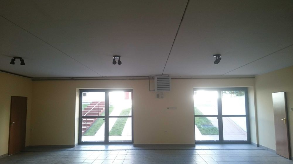 Lokal na usługi pod cichą działalność 140 m2  Górzyskowo