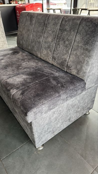 Стулья та дивани