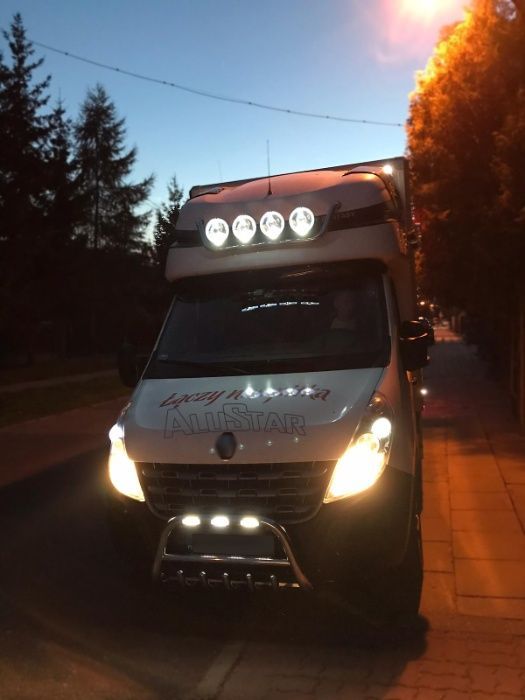 Vivaro Trafic Orurowanie ze swiatlami LED