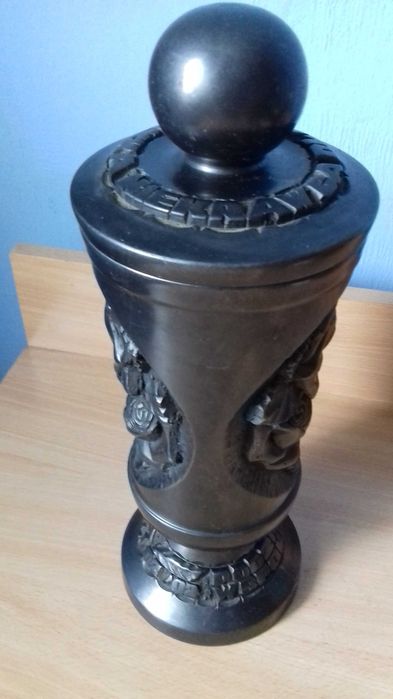 Wazon grafitowy, okolicznościowy.