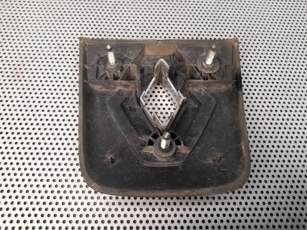 Puxador porta da mala RENAULT Clio II Société (SB0/1/2_)