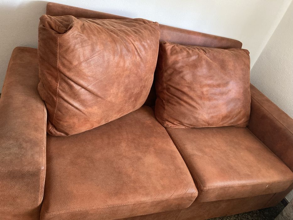 Sofá em pele como novo