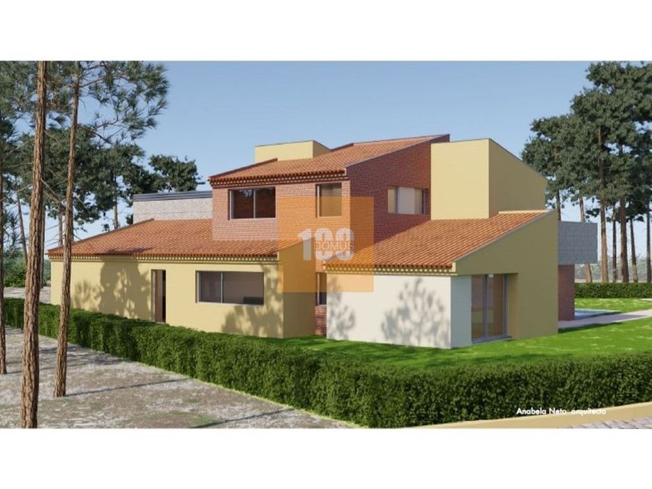 Moradia isolada T4 no Furadouro