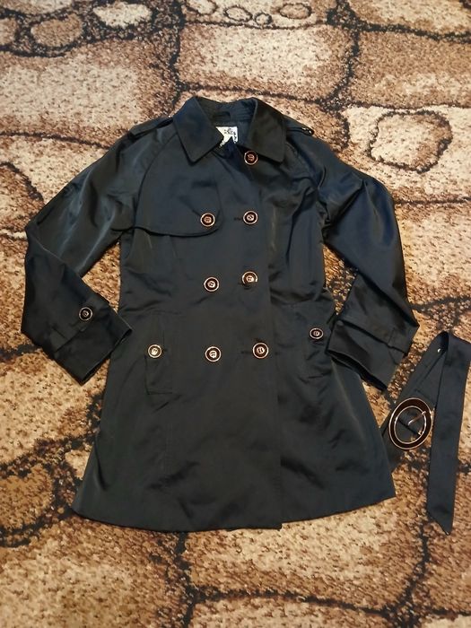 Продам плащ жіночий