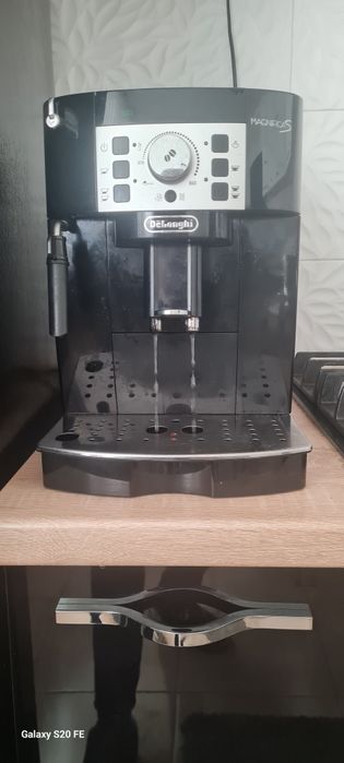 Кавомашина   DeLongi S