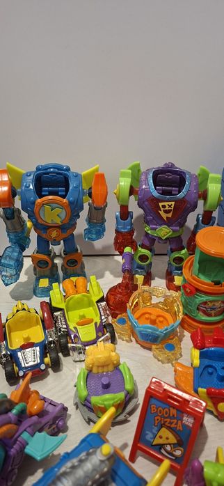 Robot Super Zings i/lub Things