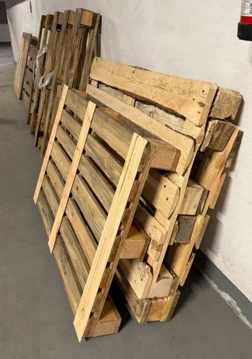 Oddam PALETY różnych rozmiarów