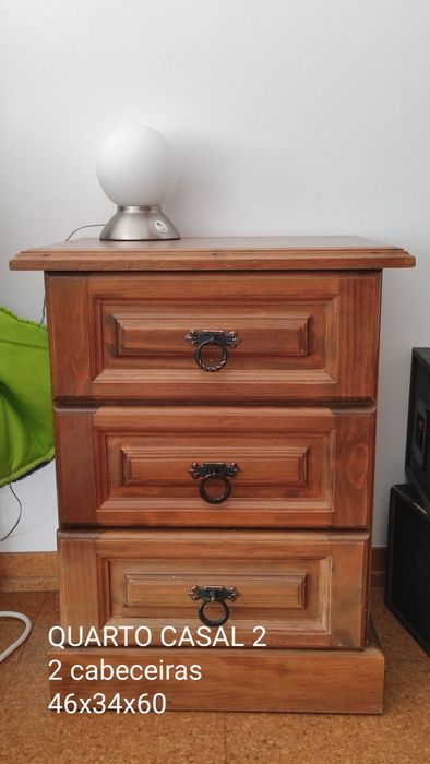 5 Mesas de cabeceira (cada mesa 70€)