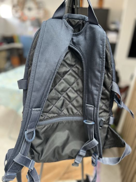Mochila Eastpak Floid – Como Nova, Muito Prática